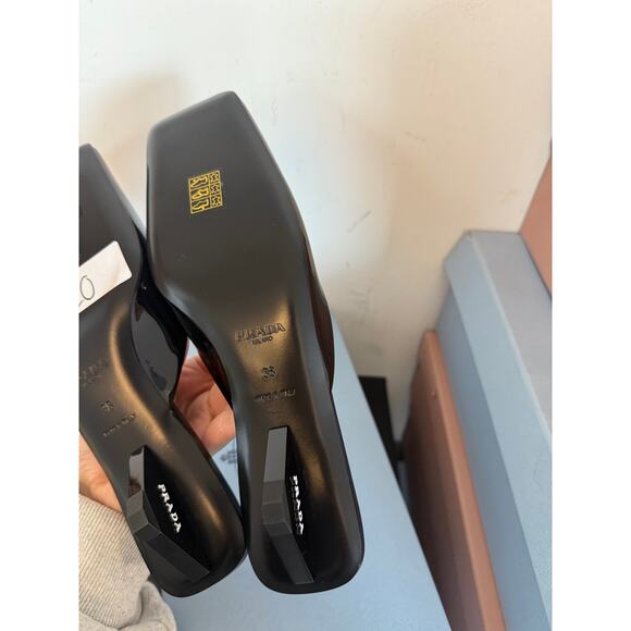 NWT Prada Slip-on Mules Black Patent Leather Square Toe Triangular Kitten Heels - Picture 8 of 8